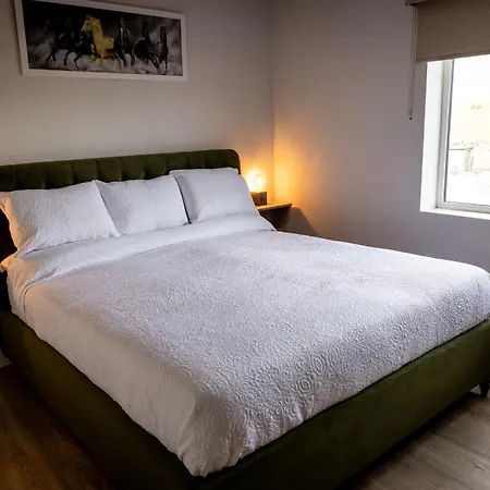 Felim's Place دولين